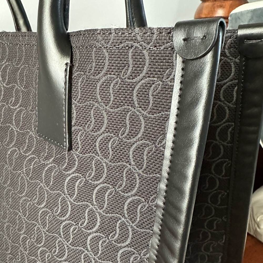 NEW CHRISTIAN LOUBOUTIN TOTE BAG - Picture 6 of 9